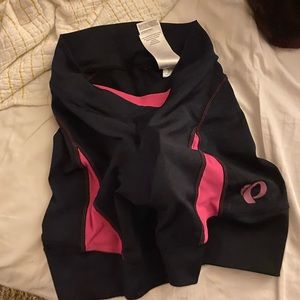 Pearl Izumi Bike shorts size Medium